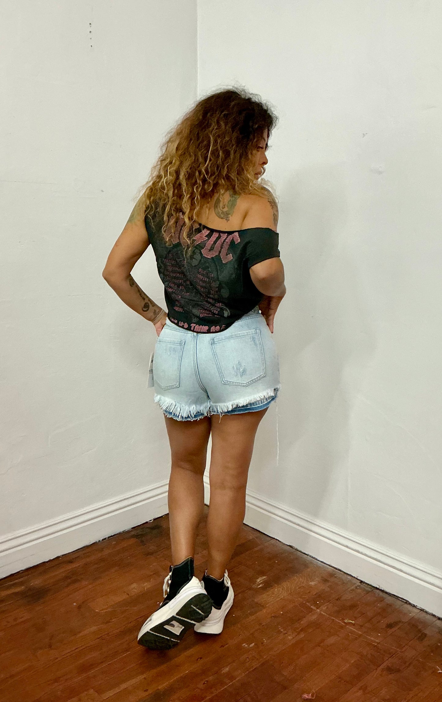 Boule Trouble Short In Ultra Light Wash