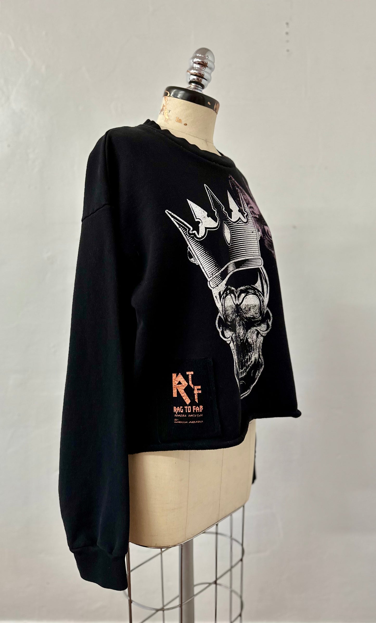 Ragtofab Upcycle long sleeve sweatshirt