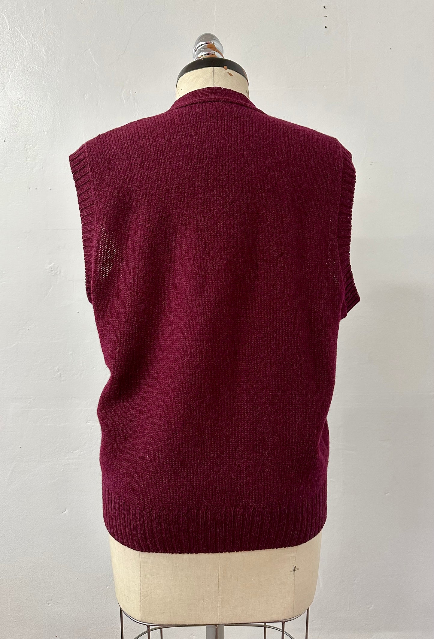 Ragtofab Upcycle Burgundy vintage 1970s cardigan sweater