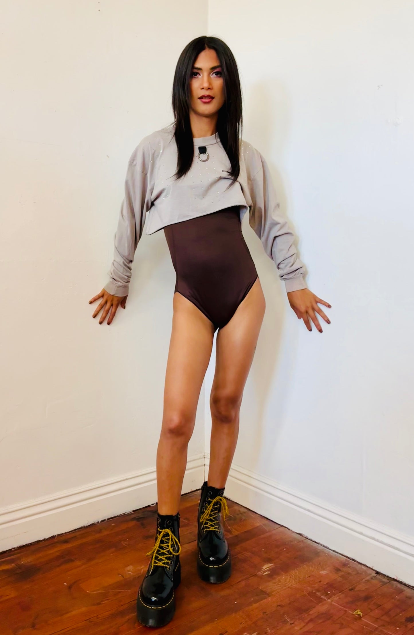 Ragtofab Reworked Long Sleeve Crewneck Crops Top