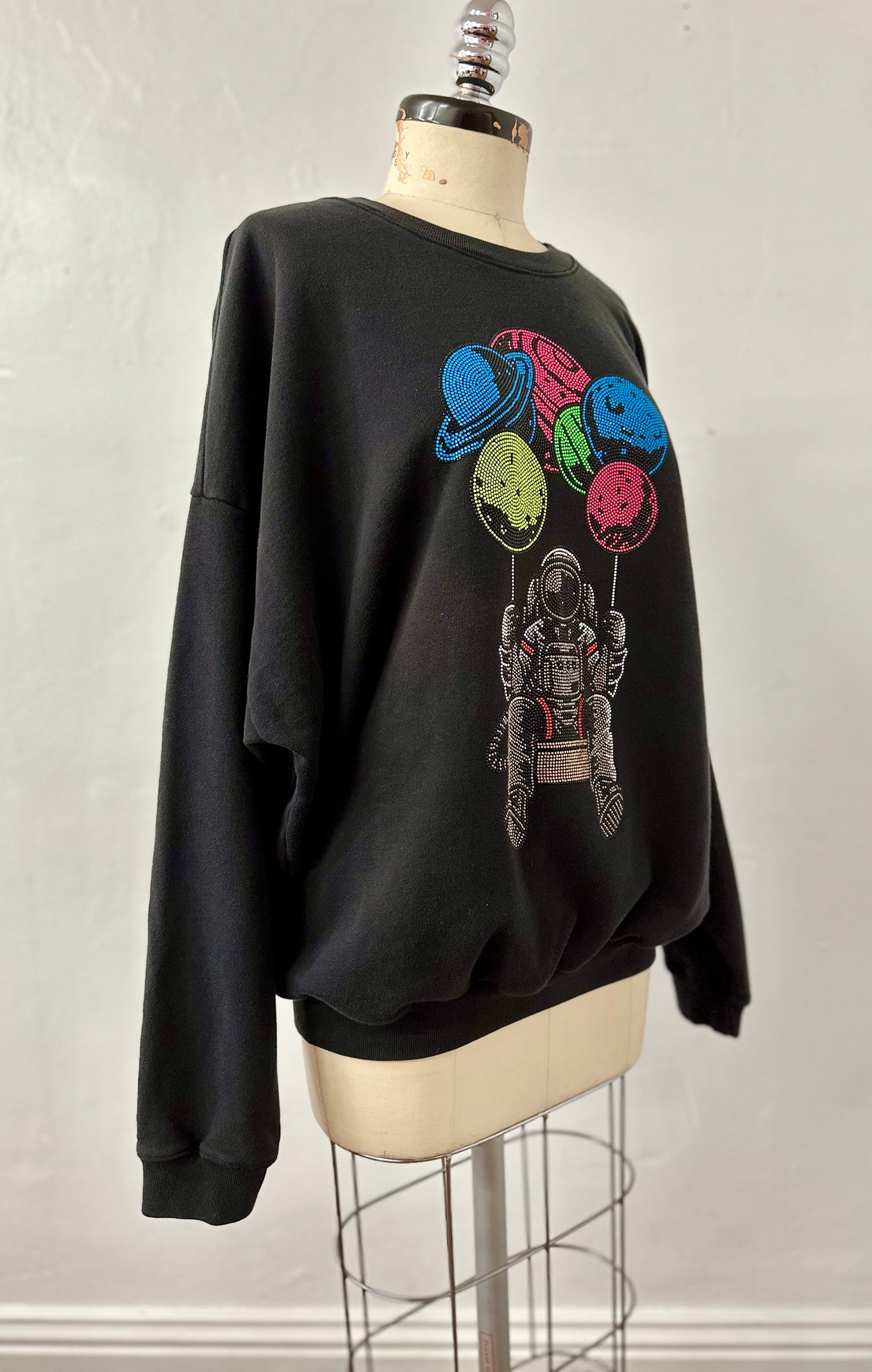 Ragtofab Upcycle Black sweatshirt