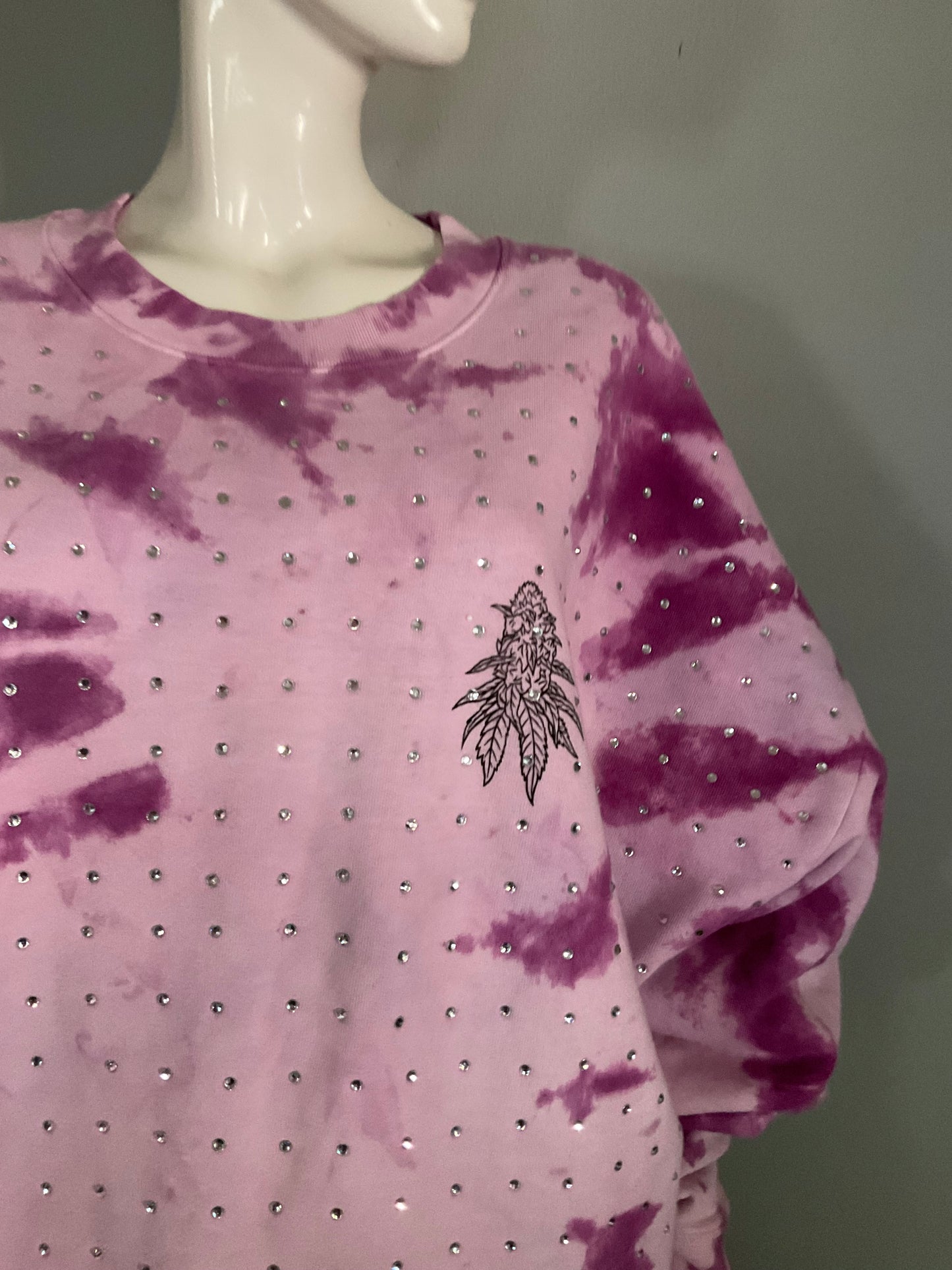 Long sleeve oversized pull over